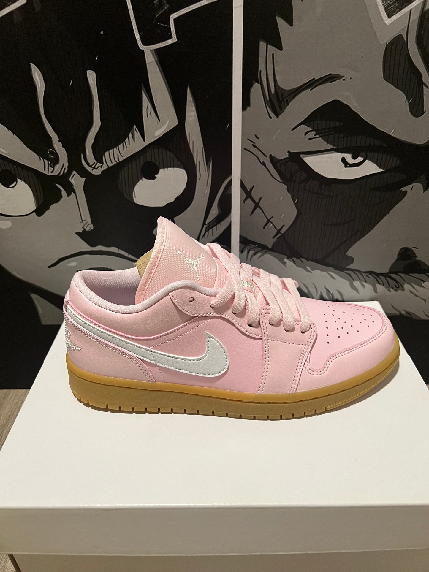 Wmns Air Jordan 1 Low 'Arctic Pink Gum'