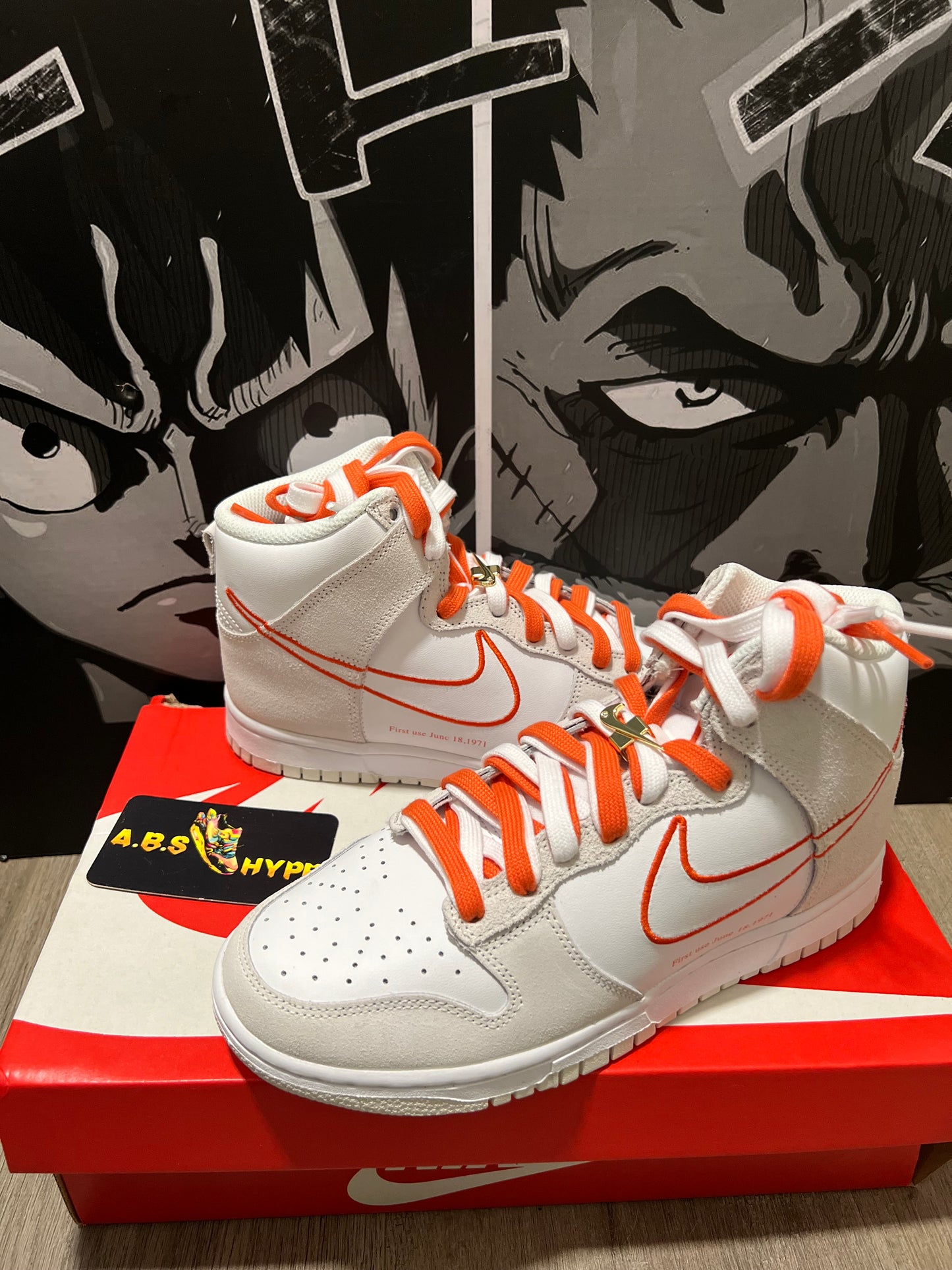 Wmns Dunk High SE 'First Use Pack - White Orange'