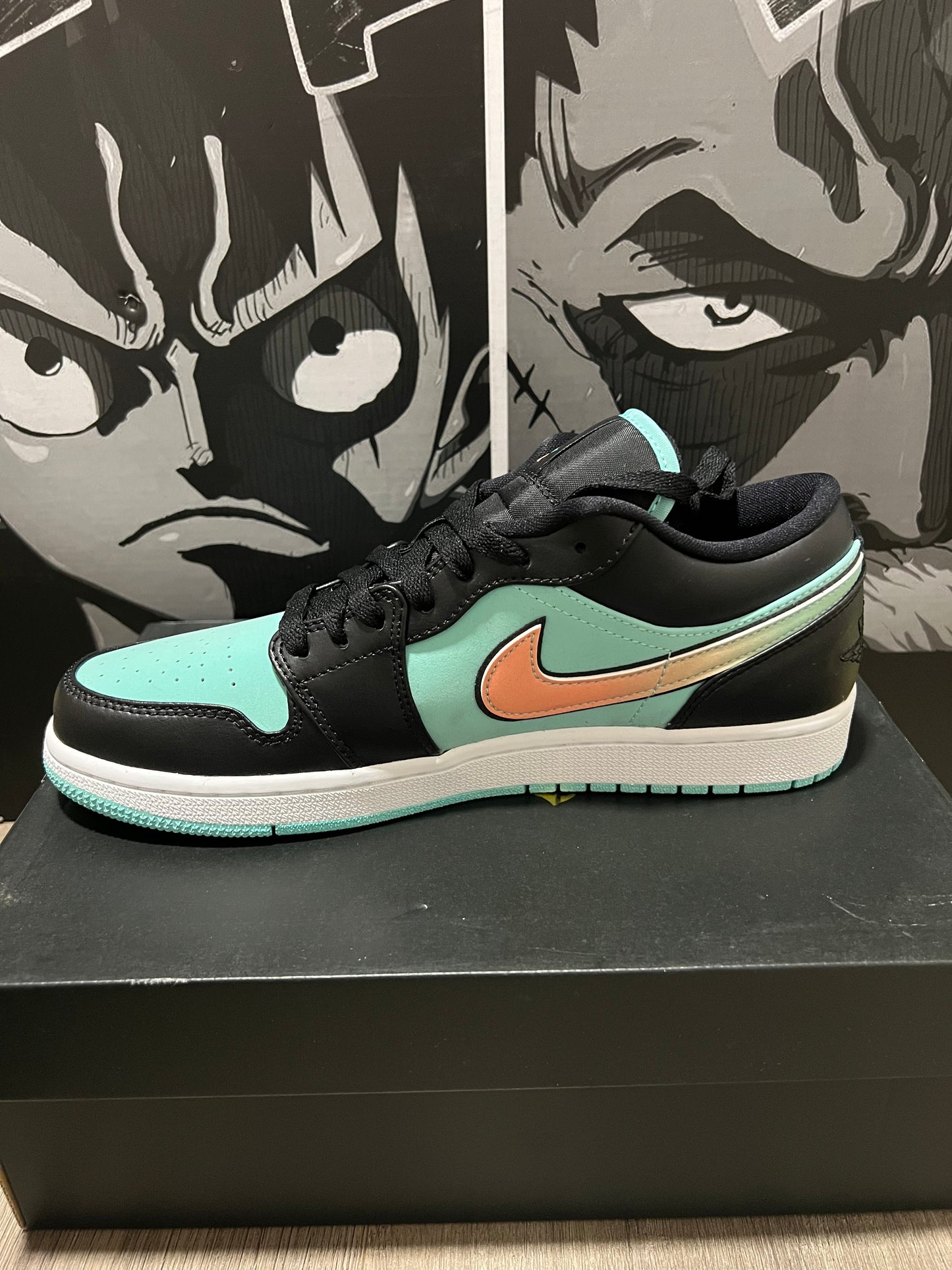 Air Jordan 1 Low SE 'Tropical Twist'