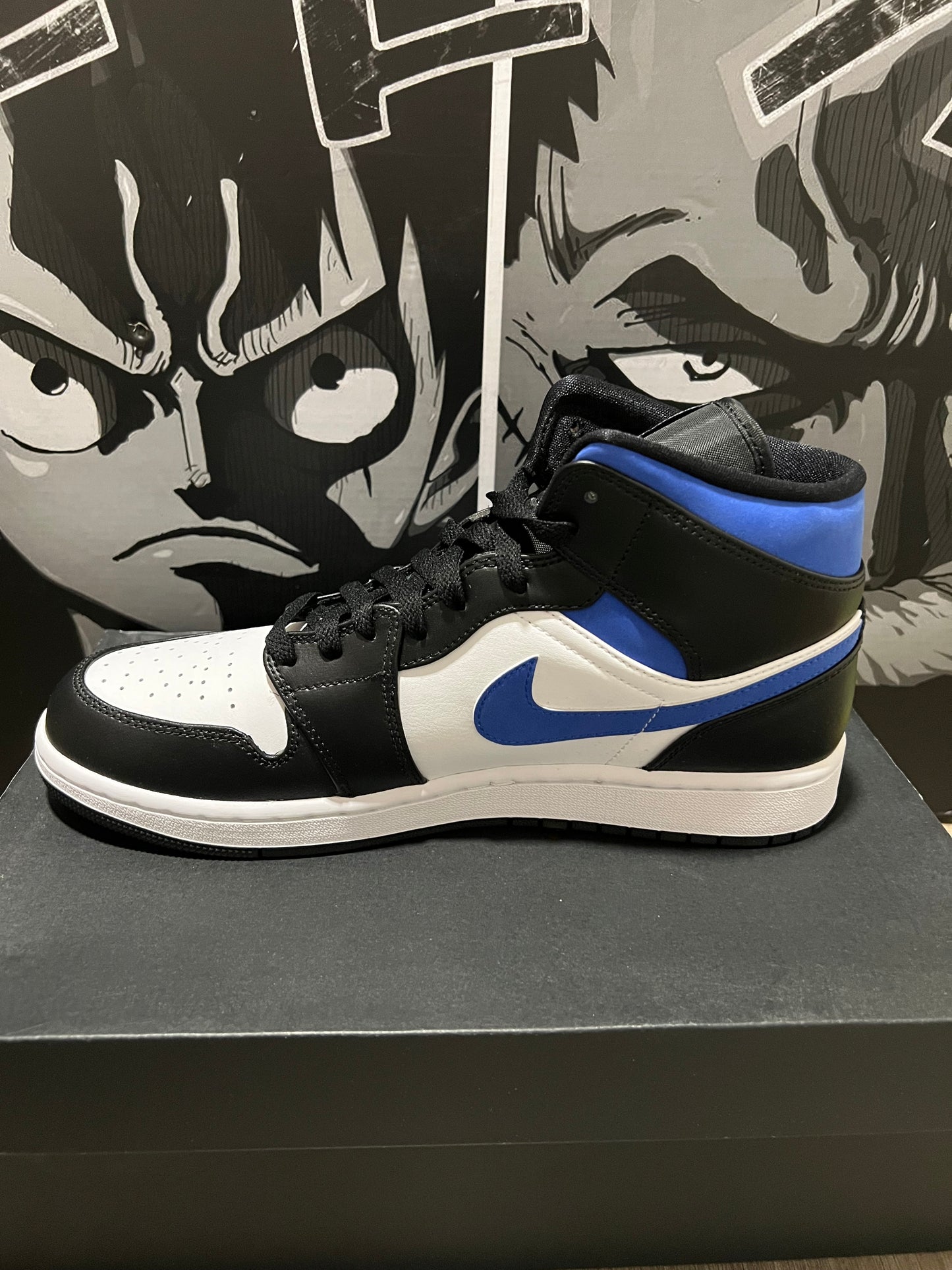 Air Jordan 1 Mid 'Racer Blue'