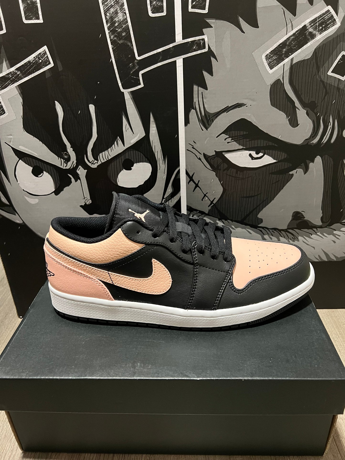 Air Jordan 1 Low ”Crimson Tint“