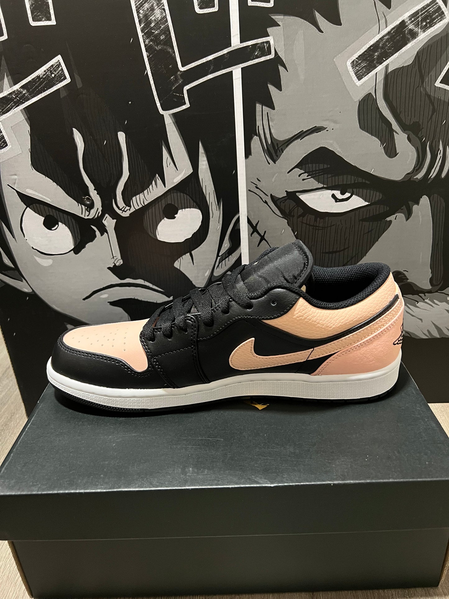 Air Jordan 1 Low ”Crimson Tint“